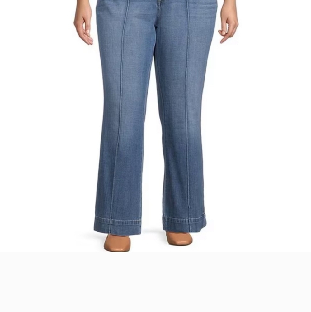 Women's Code Bleu Blue Flare Jeans Size 24W